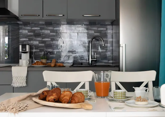 Maisonette De La Apartment *